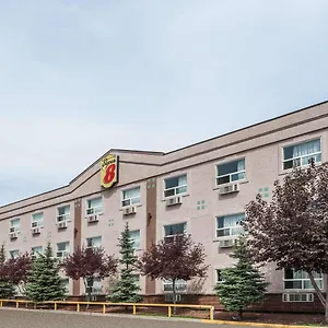 Super 8 By Wyndham Edmonton/west Edmonton