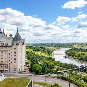 4* Szálloda Fairmont Macdonald